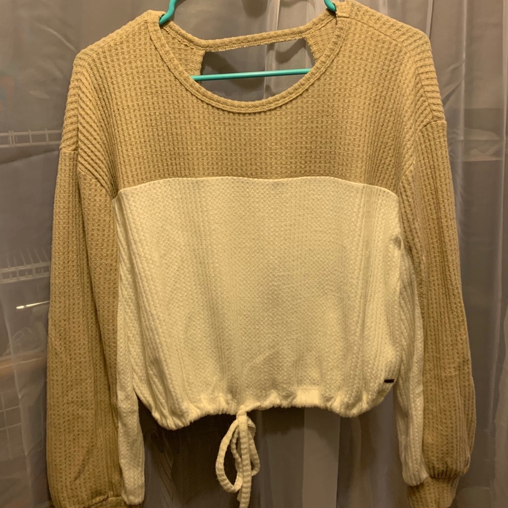 Hollister sweater